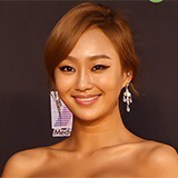 매 시간 무릎 꿇고 시청하게 해줄 수 있는 별거 없는 아이돌 리얼리티.bgm | 인스티즈