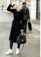 나이키에어포스미드1